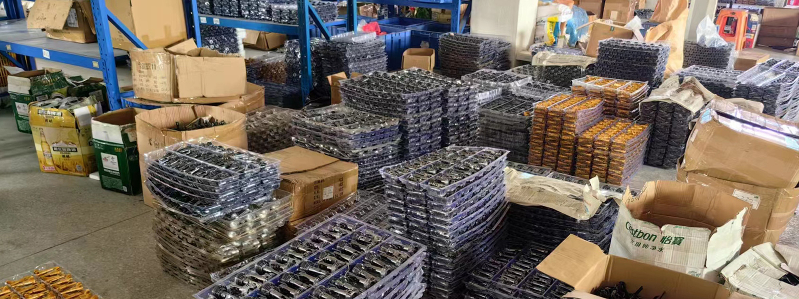 Guangzhou Baobao Lighting Co., Ltd. línea de producción del fabricante